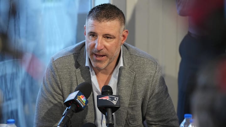 Mar 31, 2025; Palm Beach, FL, USA;  New England Patriots head coach Mike Vrabel answers questions from the media during the NFL Annual League Meeting at The Breakers. Mandatory Credit: Jim Rassol-Imagn Images