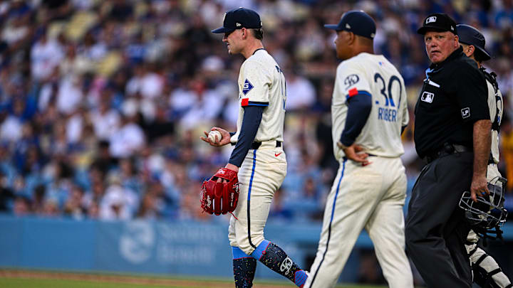 Pittsburgh Pirates v Los Angeles Dodgers