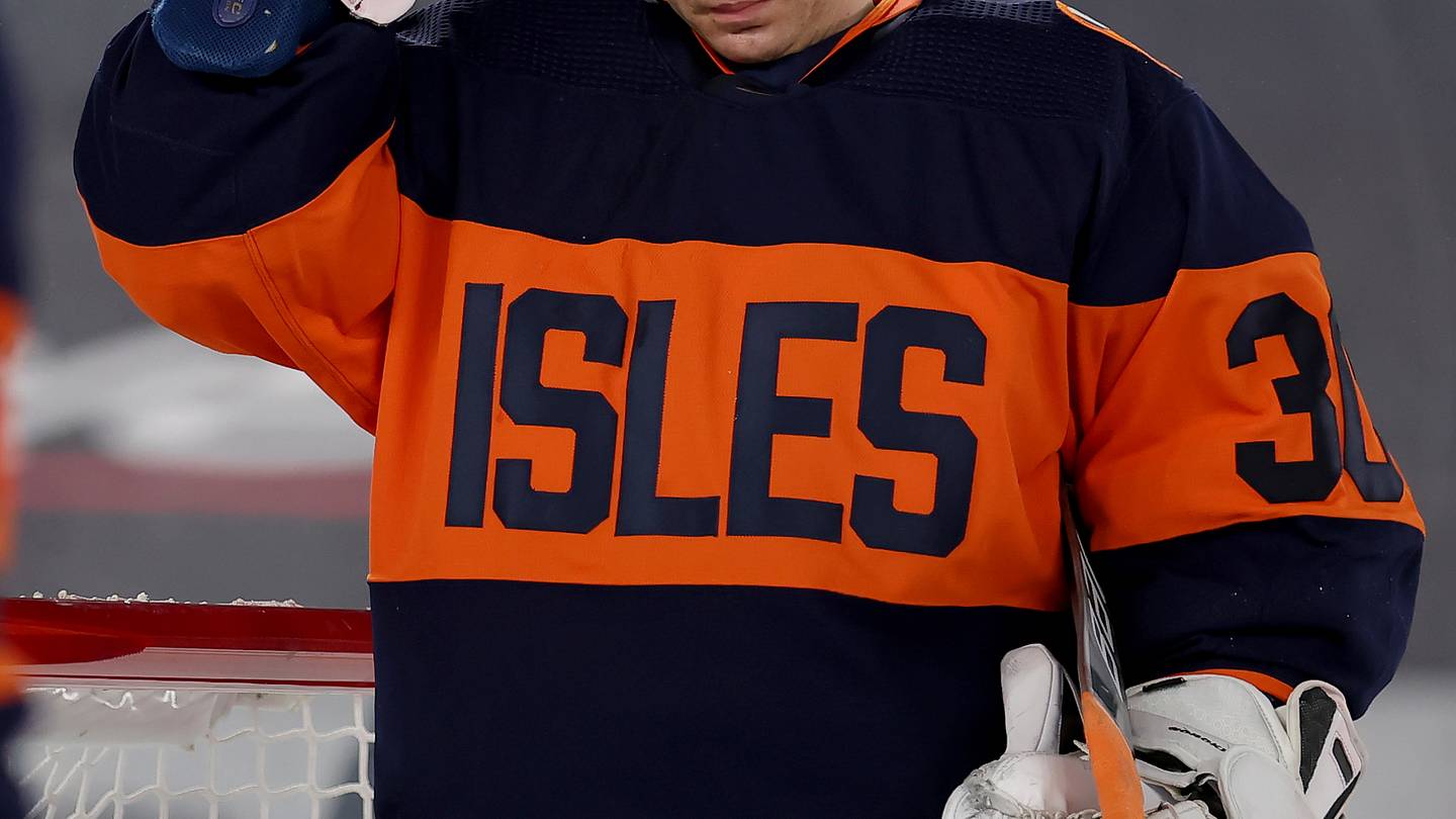 New York Islanders Fans Have The Chance to Create the Next Third Jersey