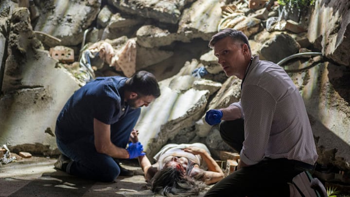 BRILLIANT MINDS -- "The Doctor Whose World Collapsed" Episode 112 -- Pictured: (l-r) Zachary Quinto as Dr. Oliver Wolf, Teddy Sears as Dr. Josh Nichols