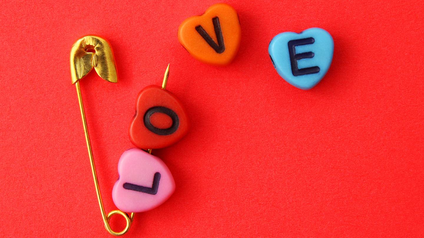6 Forgotten ‘80s Crafts We Still Miss