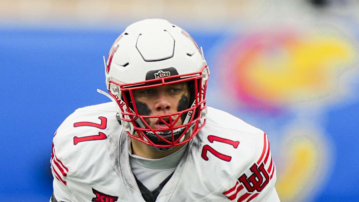 Utah Utes offensive lineman Caleb Lomu (71) declared for the 2026 NFL Draft on Dec. 16.