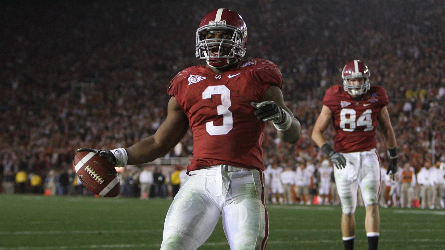 Former Alabama Star Trent Richardson Joins Alabama High School Football Coaching Staff