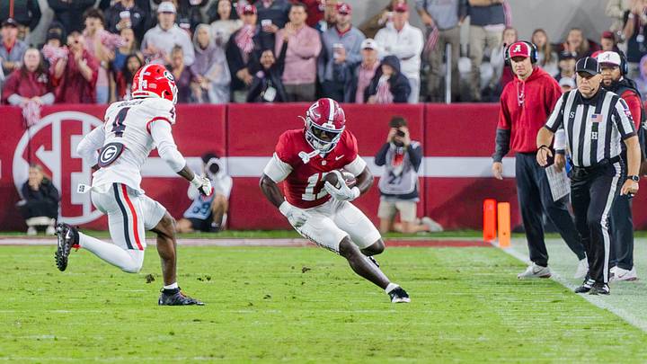 Alabama running back Trae'shawn Brown runs the ball in the first half of the match up against Georgia on Oct 10, 2026. Alabama running back Trae'shawn Brown runs the ball in the first half of the match up against Georgia on Oct 10, 2026.
