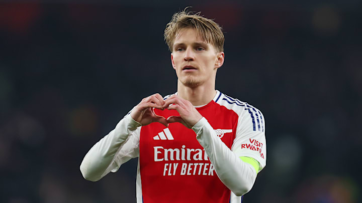 Martin Odegaard débute avec Arsenal contre Manchester City ce dimanche