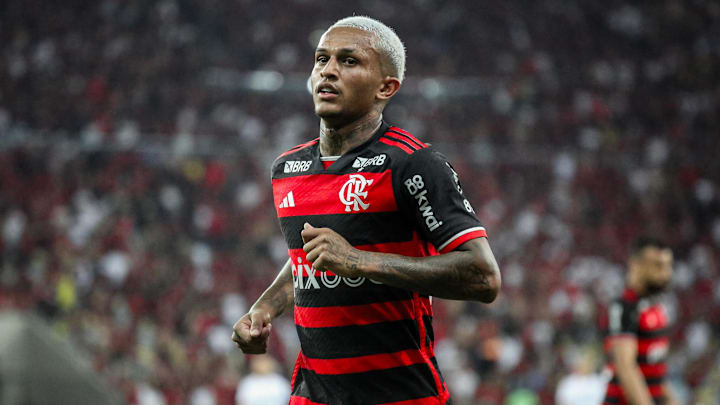 Wesley vive bom momento no Flamengo
