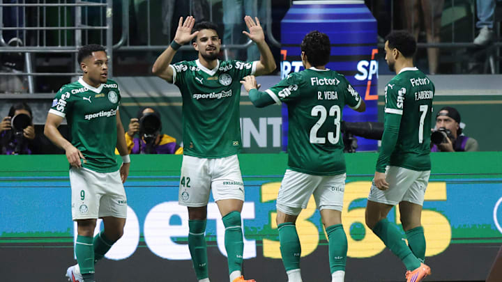 Palmeiras fez grande jogo contra o Santos Palmeiras fez grande jogo contra o Santos