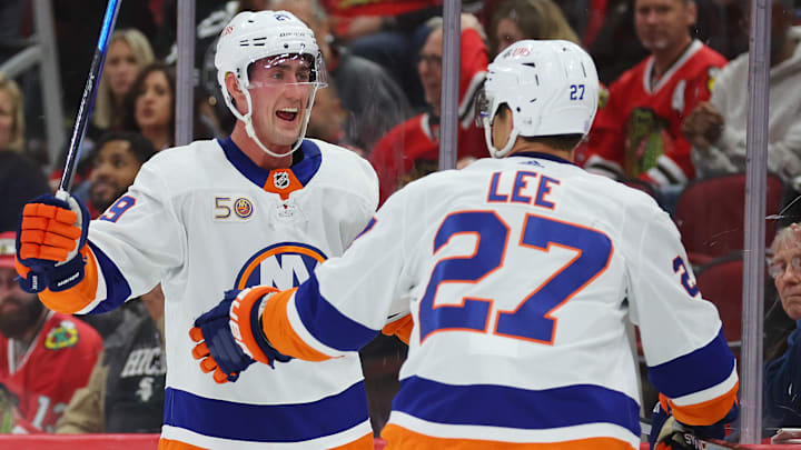 New York Islanders v Chicago Blackhawks