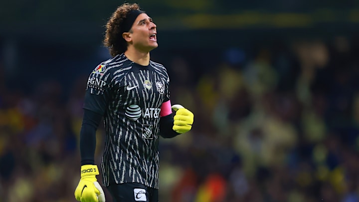 Guillermo Ochoa a punto de renovar con el América