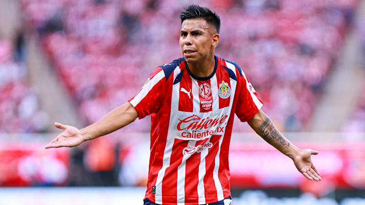 Efraín Álvarez logró un gran golazo ante Xolos