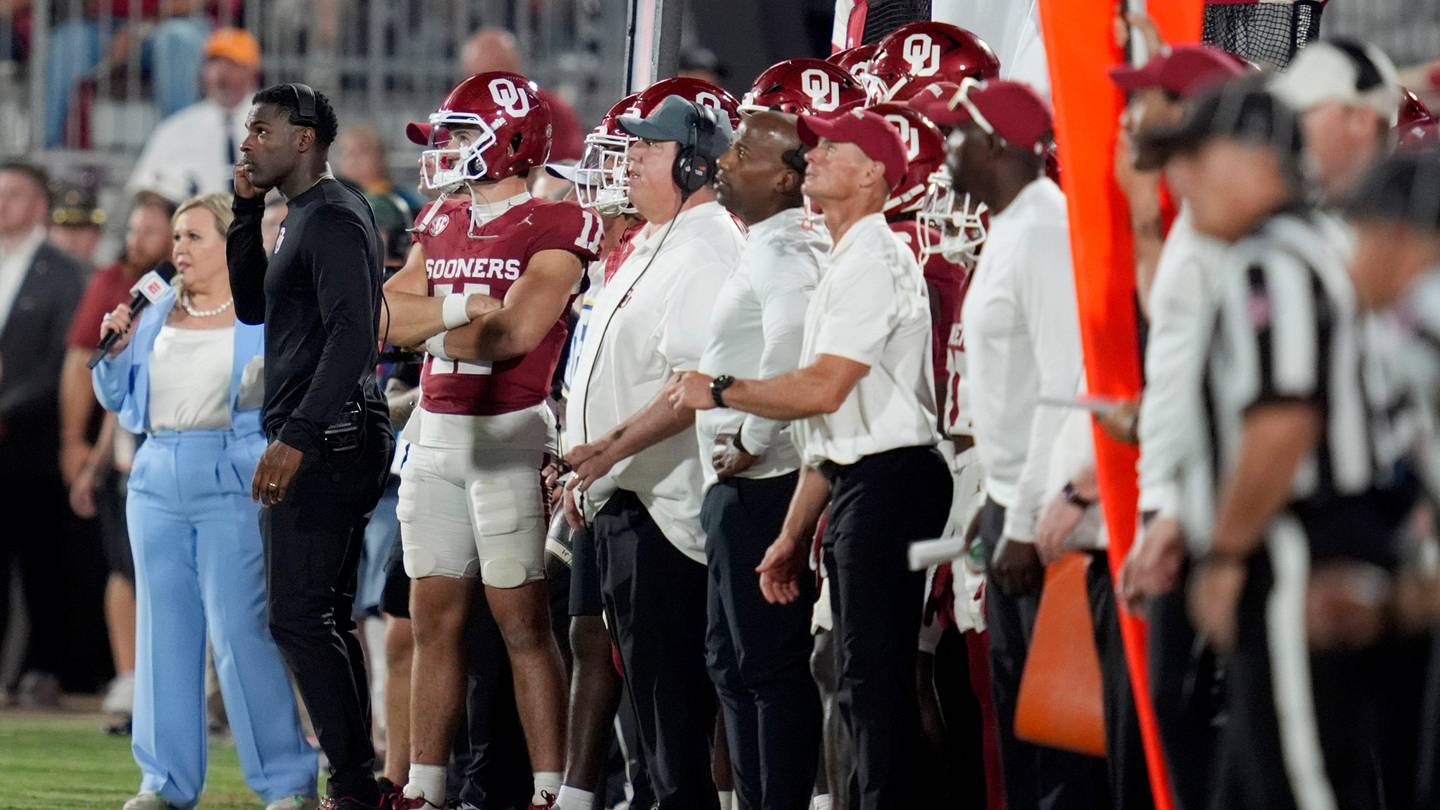Dillon Walk In How does OU's decision to go with Jackson Arnold and let Dillon Gabriel ...
