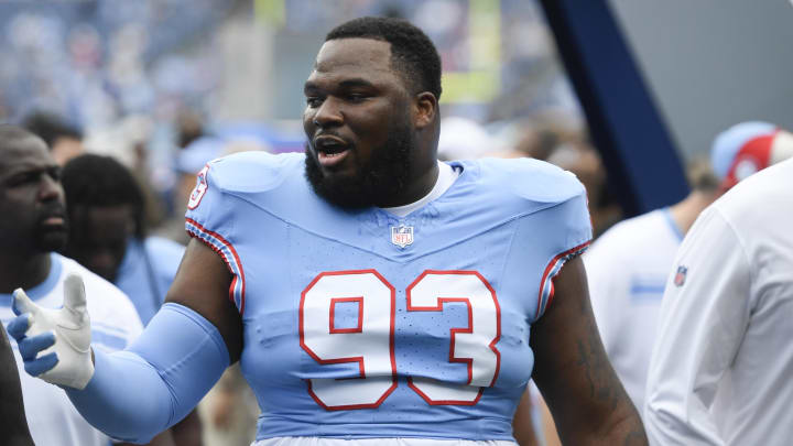 Oct 29, 2023; Nashville, Tennessee, USA; Tennessee Titans defensive tackle Teair Tart (93) leaves Oct 29, 2023; Nashville, Tennessee, USA; Tennessee Titans defensive tackle Teair Tart (93) leaves