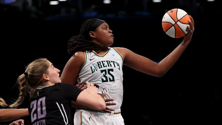 Golden State Valkyries v New York Liberty