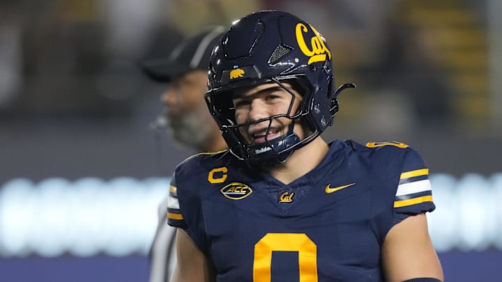 California Golden Bears linebacker Cade Uluave during the first quarter against the Southern Methodist Mustangs at California Memorial Stadium. California Golden Bears linebacker Cade Uluave during the first quarter against the Southern Methodist Mustangs at California Memorial Stadium.
