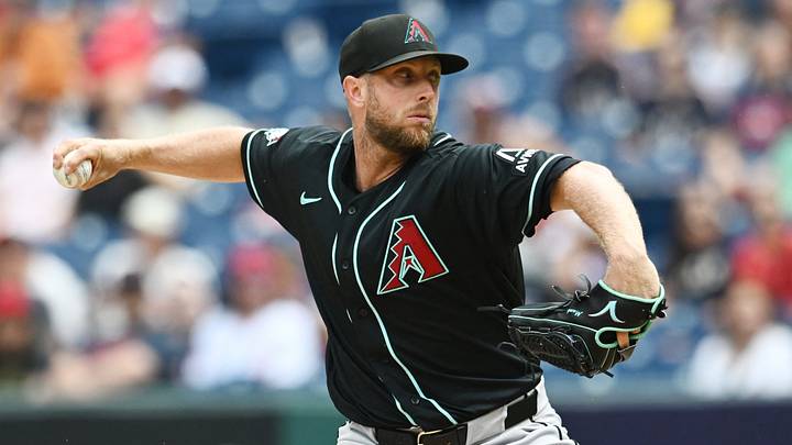 Aug 2, 2026; Cleveland, Ohio, USA; Arizona Diamondbacks pitcher Merrill Kelly (29) throws a pitch during the first inning against the Cleveland Guardians at Progressive Field. Mandatory Credit: Ken Blaze-Imagn Images Aug 2, 2026; Cleveland, Ohio, USA; Arizona Diamondbacks pitcher Merrill Kelly (29) throws a pitch during the first inning against the Cleveland Guardians at Progressive Field. Mandatory Credit: Ken Blaze-Imagn Images