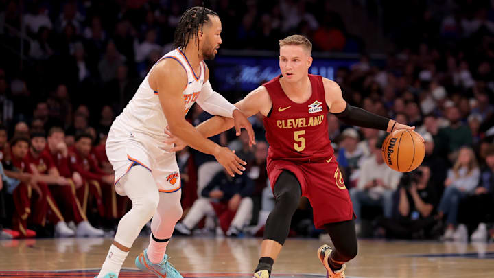 Oct 22, 2025; New York, New York, USA; Cleveland Cavaliers guard Sam Merrill (5) controls the ball against New York Knicks guard Jalen Brunson (11) during the first quarter at Madison Square Garden. Mandatory Credit: Brad Penner-Imagn Images Oct 22, 2025; New York, New York, USA; Cleveland Cavaliers guard Sam Merrill (5) controls the ball against New York Knicks guard Jalen Brunson (11) during the first quarter at Madison Square Garden. Mandatory Credit: Brad Penner-Imagn Images
