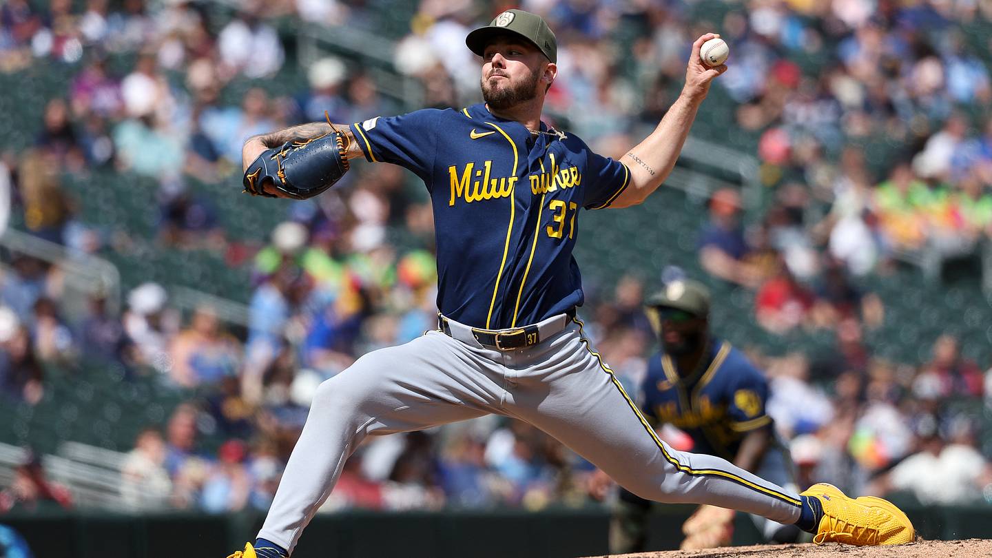 Brewers Bullpen Help Is on the Way Soon in DL Hall, Rob Zastryzny