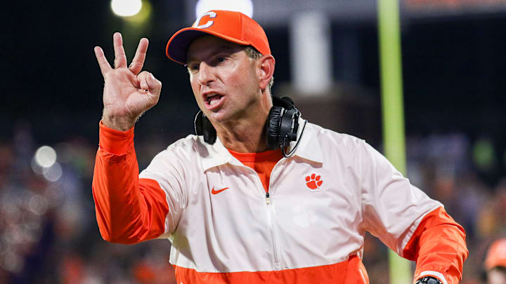 Louisville v Clemson