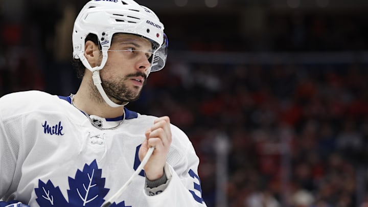 Dec 18, 2025; Washington, District of Columbia, USA; Toronto Maple Leafs center Auston Matthews (34) holds the bade of his stick prior to a face-off against the Washington Capitals during the third period at Capital One Arena. Mandatory Credit: Geoff Burke-Imagn Images Dec 18, 2025; Washington, District of Columbia, USA; Toronto Maple Leafs center Auston Matthews (34) holds the bade of his stick prior to a face-off against the Washington Capitals during the third period at Capital One Arena. Mandatory Credit: Geoff Burke-Imagn Images