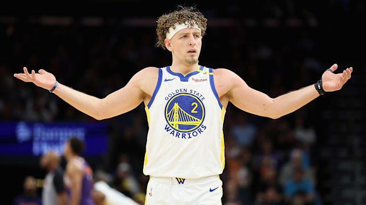 Golden State Warriors v Phoenix Suns