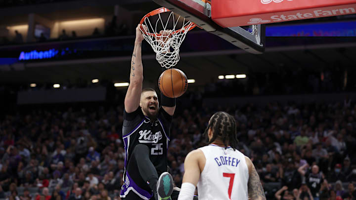 Los Angeles Clippers v Sacramento Kings