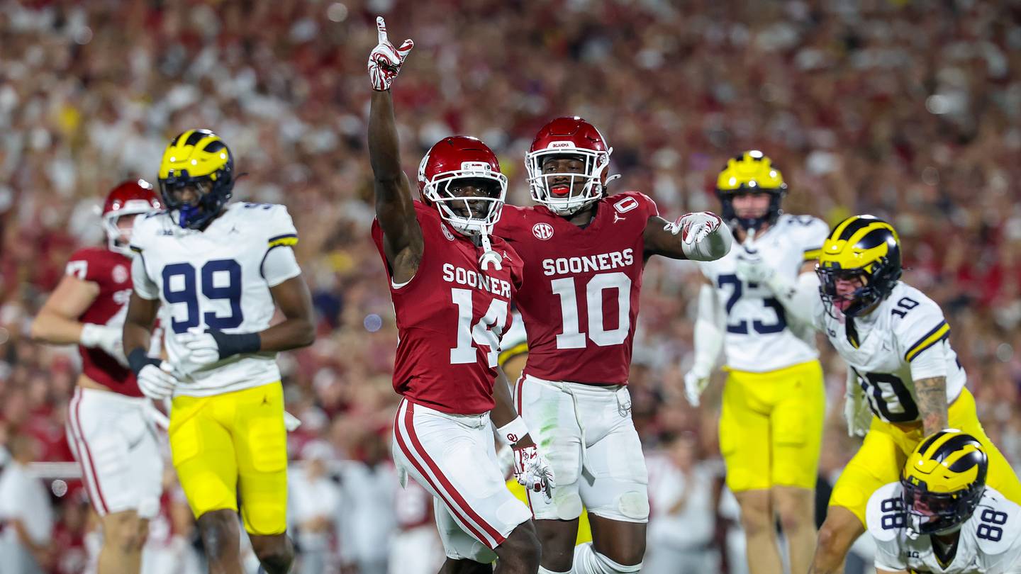 How Does the Sooners on SI Staff Think Oklahoma Will Fare Against Michigan?