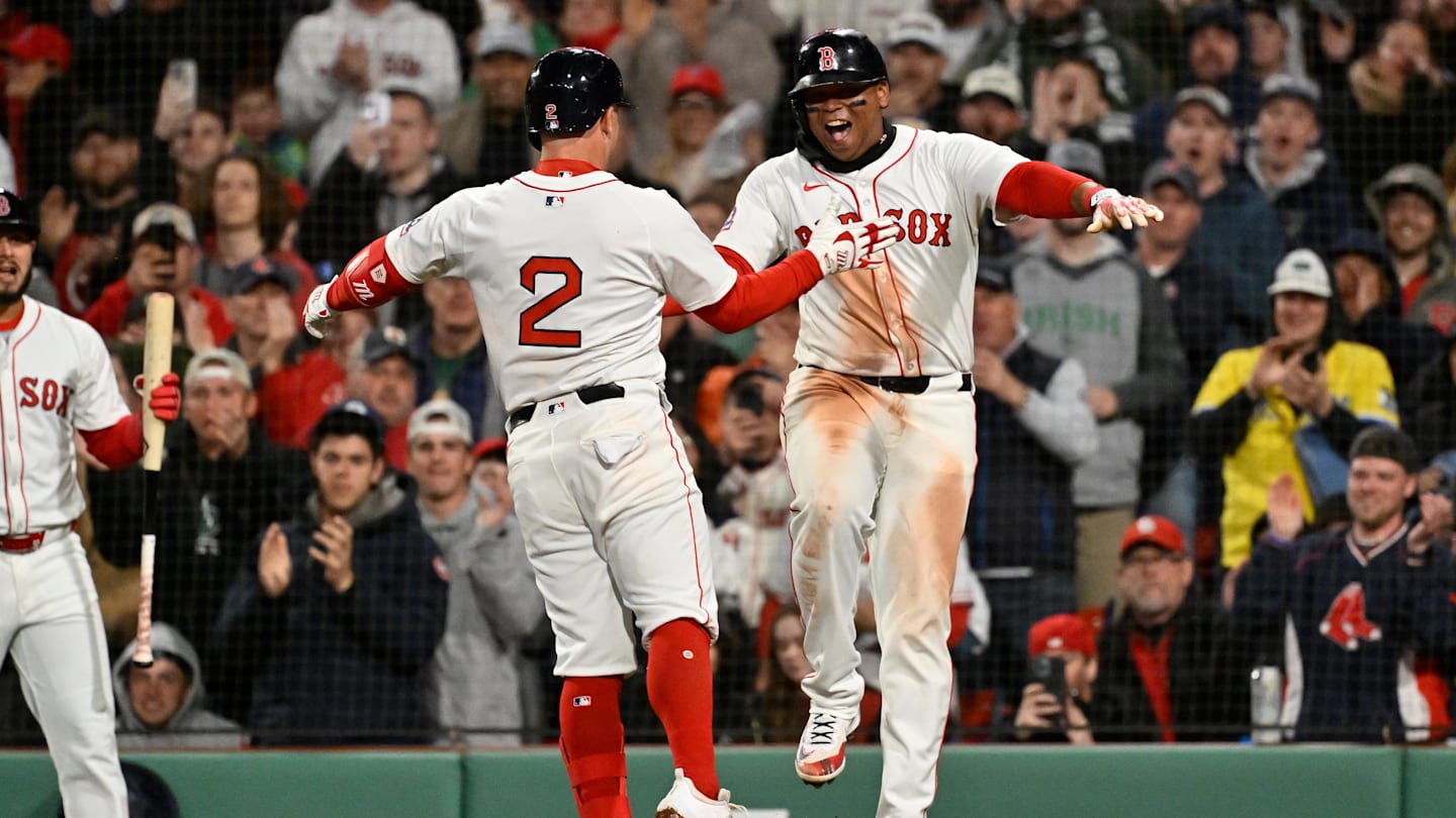 Red Sox's Rafael Devers Failures Magnified By Alex Bregman's Departure