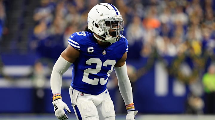 Pittsburgh Steelers v Indianapolis Colts