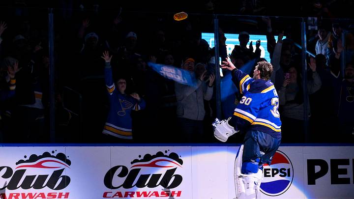 Dec 17, 2025; St. Louis, Missouri, USA; St. Louis Blues goaltender Joel Hofer (30) salutes the fans after he was named first star of the game in a victory over the Winnipeg Jets at Enterprise Center. Mandatory Credit: Jeff Curry-Imagn Images Dec 17, 2025; St. Louis, Missouri, USA; St. Louis Blues goaltender Joel Hofer (30) salutes the fans after he was named first star of the game in a victory over the Winnipeg Jets at Enterprise Center. Mandatory Credit: Jeff Curry-Imagn Images