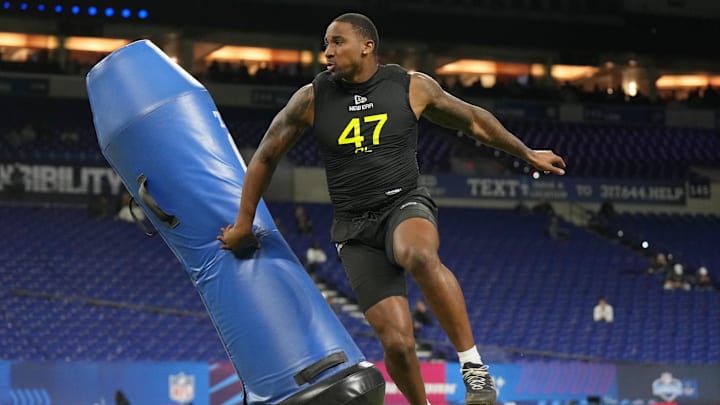 Feb 27, 2025; Indianapolis, IN, USA; Boston College defensive lineman Donovan Ezeiruaku (DL47) participates in drills during the 2025 NFL Combine at Lucas Oil Stadium. Mandatory Credit: Kirby Lee-Imagn Images