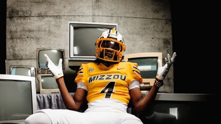 Edwardsville wide receiver Devyon Hill-Lomax on his official visit to the University of Missouri on Sunday, June 22. Edwardsville wide receiver Devyon Hill-Lomax on his official visit to the University of Missouri on Sunday, June 22.