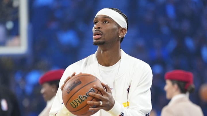 Feb 16, 2025; San Francisco, CA, USA; Chuck’s Global Stars guard Shai Gilgeous-Alexander (2) of the Oklahoma City Thunder warms up before the 2025 NBA All Star Game at Chase Center. Mandatory Credit: Kyle Terada-Imagn Images