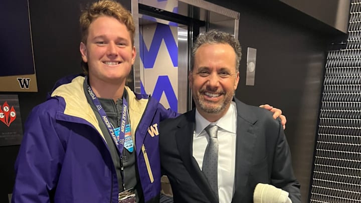 Hunter Sowald and Jedd Fisch take a moment during the long snapper's recruitment. 