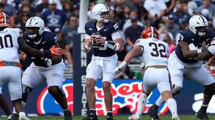 Penn State Nittany Lions quarterback Drew Allar (15)
