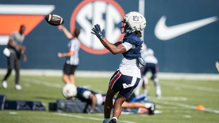 True freshman DeShawn Spencer can make waves for the Auburn Tigers in 2026. True freshman DeShawn Spencer can make waves for the Auburn Tigers in 2026.