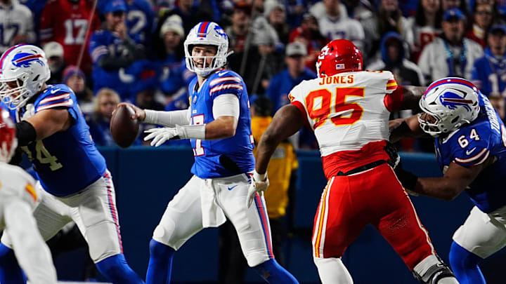 Bills quarterback Josh Allen gets ready to throw a pass as Kansas City's Chris Jones heads for him during first half action against the Kansas City Chiefs in Orchard Park, Nov.17, 2024.