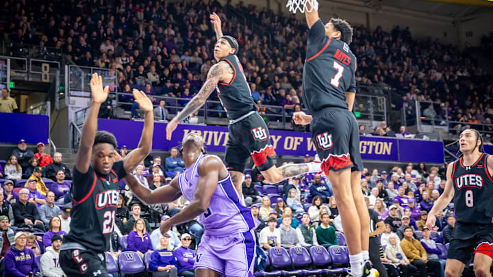 Zoom Dialllo draws the attention of most of the Utah defense. Zoom Dialllo draws the attention of most of the Utah defense.