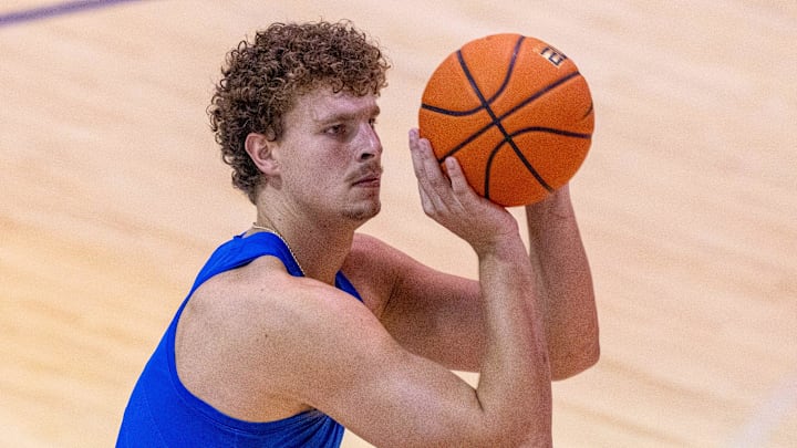 Florida center Micah Handlogten returns for his third season with the program. Florida center Micah Handlogten returns for his third season with the program.