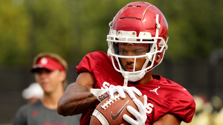 Former Oklahoma Sooners wide receiver Jayden Gibson is entering the transfer portal after departing from the team in October. Former Oklahoma Sooners wide receiver Jayden Gibson is entering the transfer portal after departing from the team in October.