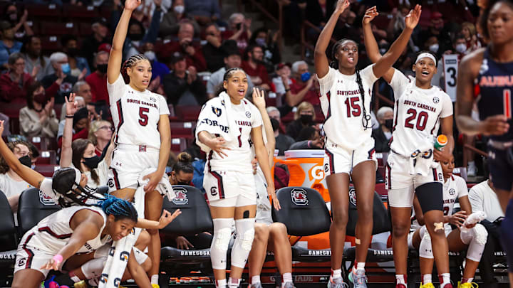 South Carolina basketball legends Zia Cooke, Laeticia Amihere, Aliyah Boston, and Victaria Saxton with current Gamecock Sania Feagin.
