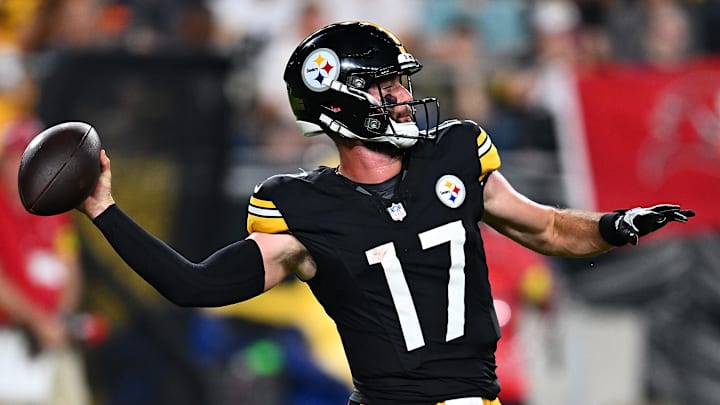 Skylar Thompson QB Pittsburgh Steelers