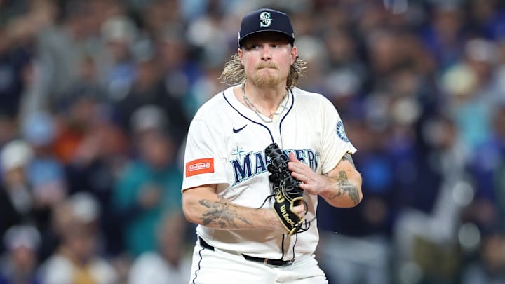 American League Championship Series - Toronto Blue Jay v Seattle Mariners - Game Four