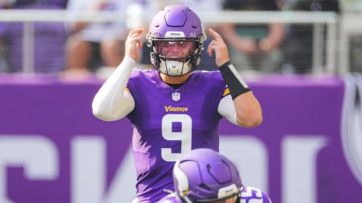 Aug 10, 2024; Minneapolis, Minnesota, USA; Minnesota Vikings quarterback J.J. McCarthy (9) under center against the Las Vegas Raiders in the third quarter at U.S. Bank Stadium. Mandatory Credit: Brad Rempel-Imagn Images Aug 10, 2024; Minneapolis, Minnesota, USA; Minnesota Vikings quarterback J.J. McCarthy (9) under center against the Las Vegas Raiders in the third quarter at U.S. Bank Stadium. Mandatory Credit: Brad Rempel-Imagn Images