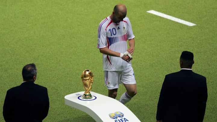 Zinédine Zidane en fait partie. Zinédine Zidane en fait partie.