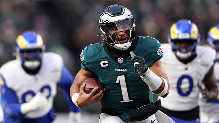 Jalen Hurts and the Eagles are home favorites in NFL Week 3 action.