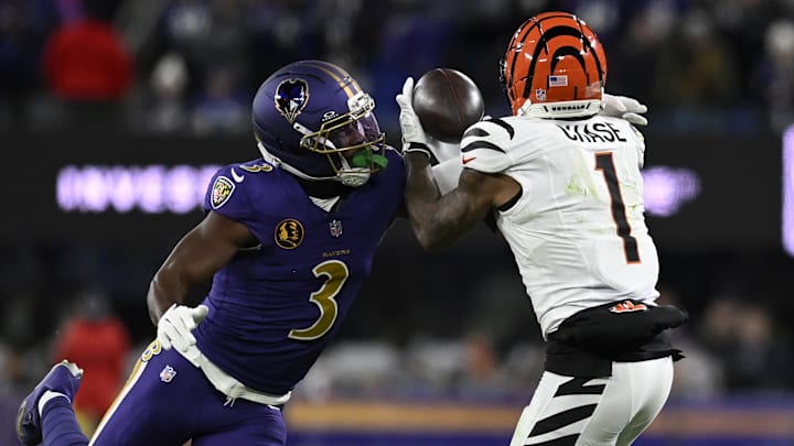 Baltimore Ravens cornerback Chidobe Awuzie