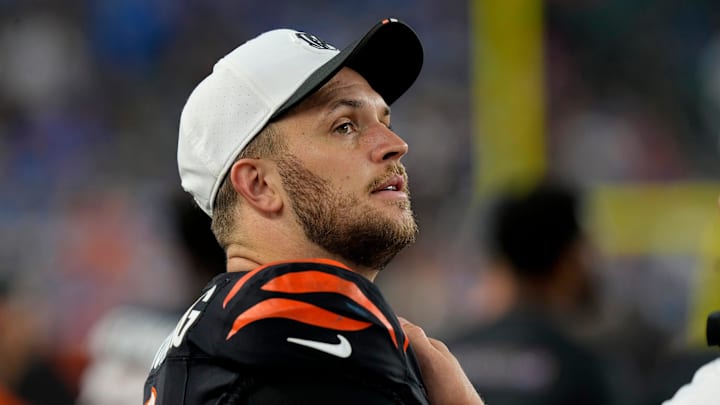 Cincinnati Bengals quarterback Jake Browning (6) during the final minutes of game time against the Detroit Lions Paycor Stadium on October 5, 2025.