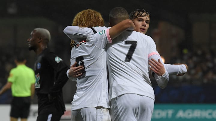 Un titi parisien veut quitter Paris Un titi parisien veut quitter Paris