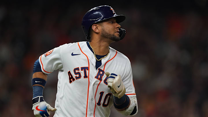 Yuli Gurriel está en su séptima campaña de MLB