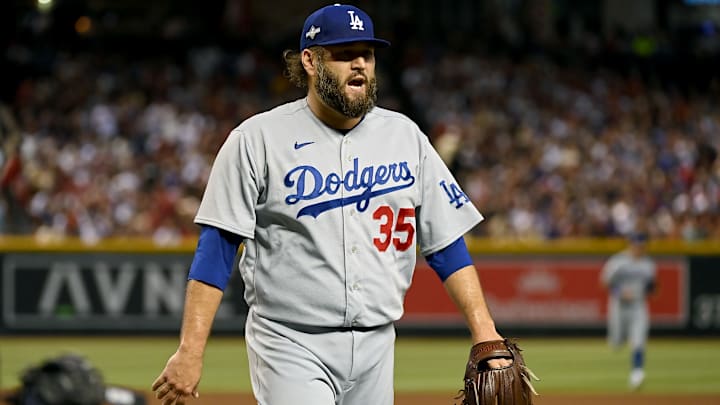 Division Series - Los Angeles Dodgers v Arizona Diamondbacks - Game Three